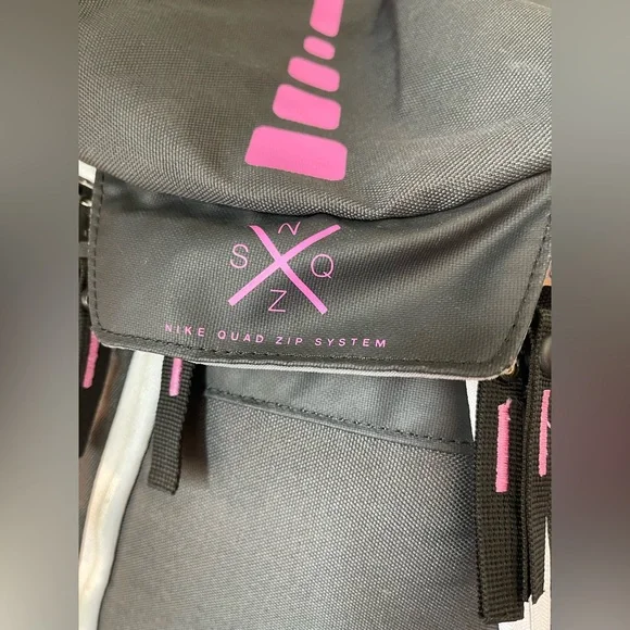 Nike Hoops Elite Max Pro Quad Zip Breast Cancer Backpack - Picture 6 of 11